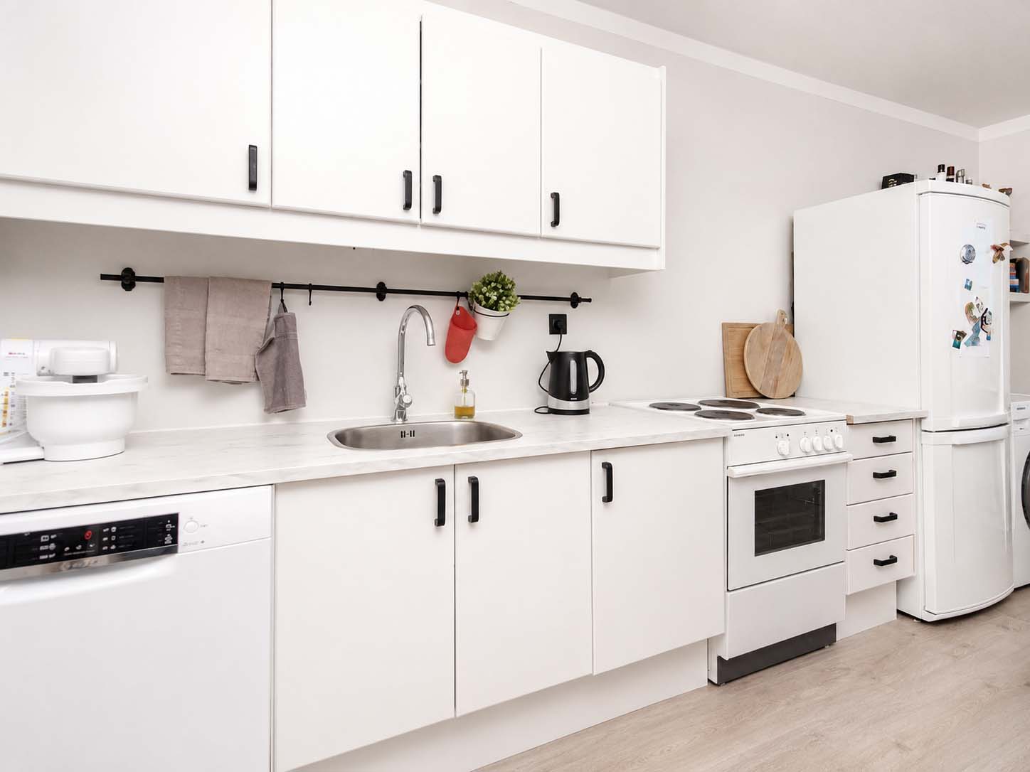 reykjavík-apartment-flip-15